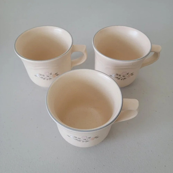 Pfaltzgraff Remembrance Vintage Floral Mug Set of 3 Beige Pastel Discontinued - Picture 3 of 7